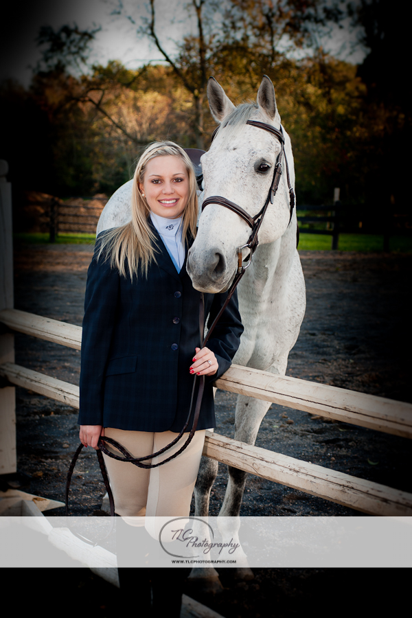 Senior portraits with her horse near Hedgesville