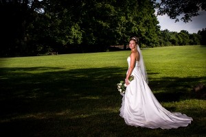 Beautiful wedding photography at Morgans Grove Park
